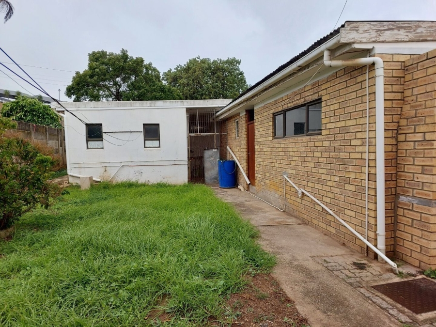 3 Bedroom Property for Sale in Uitenhage Upper Central Eastern Cape